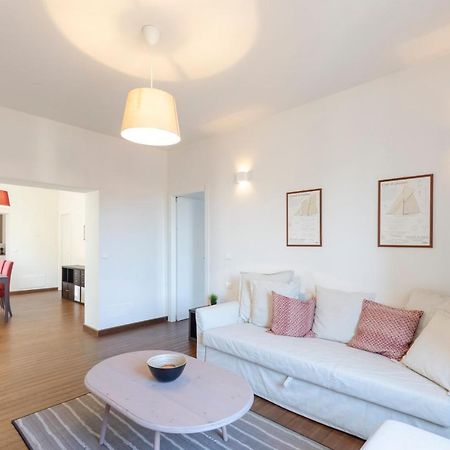 Joivy Spacious Family Apt For 4, In Carignano, Genova Eksteriør bilde