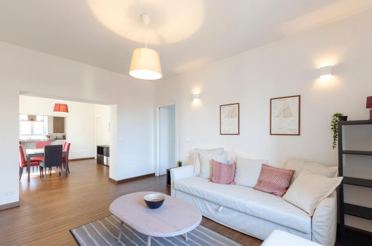 Joivy Spacious Family Apt For 4, In Carignano, Genova Eksteriør bilde