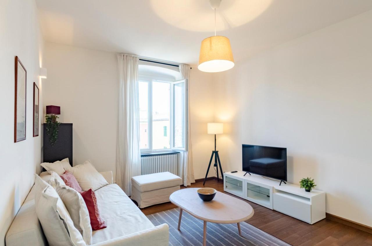 Joivy Spacious Family Apt For 4, In Carignano, Genova Eksteriør bilde