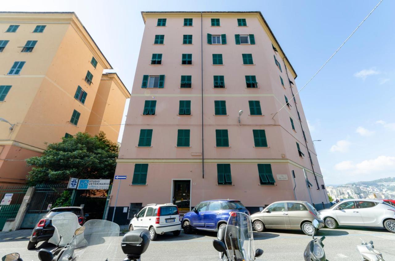 Joivy Spacious Family Apt For 4, In Carignano, Genova Eksteriør bilde